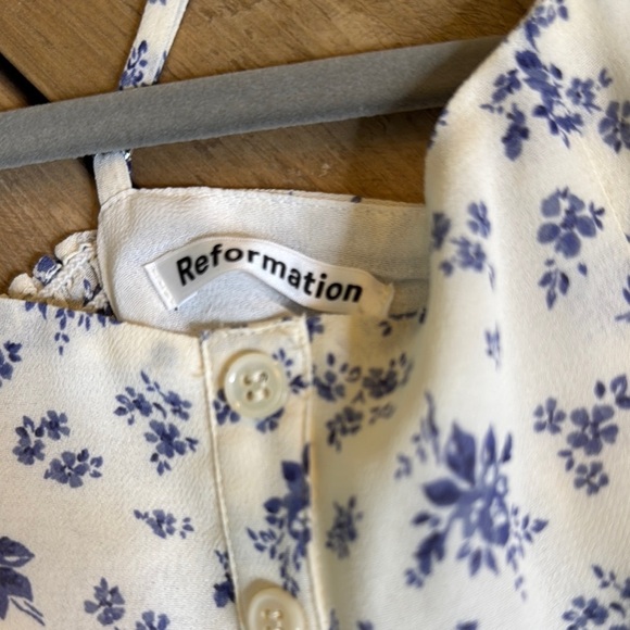 Reformation blue floral Maxi Sundress LIMITED run. No longer available - Picture 3 of 6